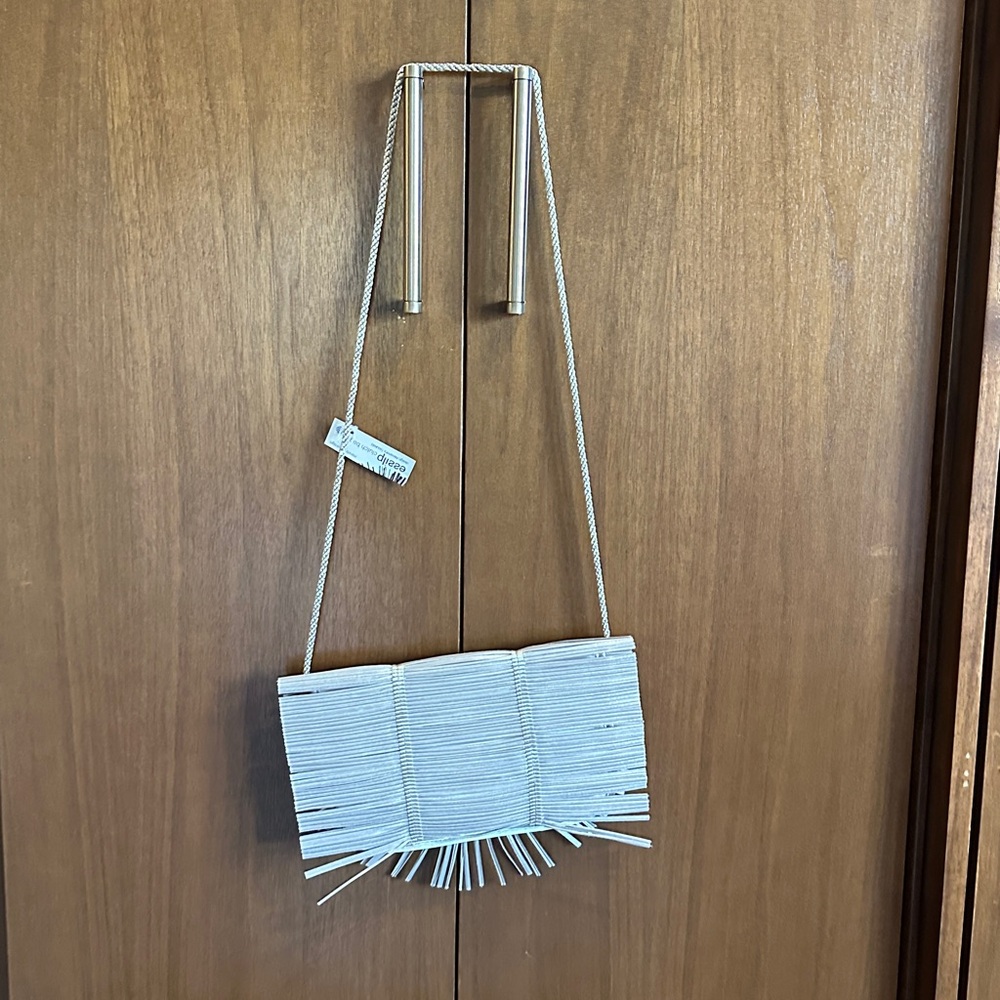 ✨ Alexandra Tsoukala “Minimum Design” Silver Fringe Clutch / Crossbody ✨ NWT&Box - Picture 5 of 7
